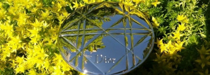 Сияй как звезда с хайлайтером Dior Diorskin Nude Air Luminizer 002. Сияющая невесомость