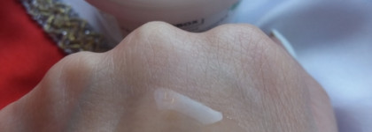 Ecobox: увлажняющая сыворотка с витамином Е для всех типов кожи и омолаживающий крем для лица с витамином А