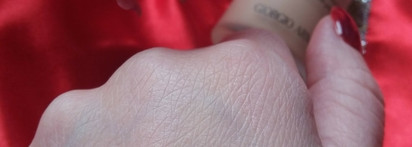 Luminous Silk Foundation Giorgio Armani в оттенке 4.5 Light Neutral