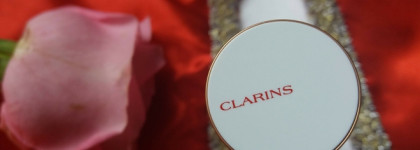 Clarins Total Eye Smooth бальзам против морщин для кожи вокруг глаз
