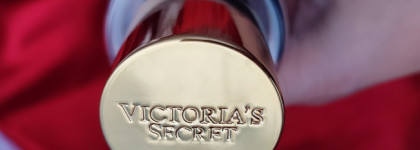 Victoria's Secret Rush Fragrance Mist