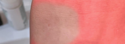 Солнцезащитный флюид для лица Skin Laboratory Sunless/50+: Защита на целых 12 часов. Работает?