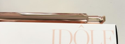 Кремовый, очень сливочный аромат Lancome IDOLE с красивой, помадной розой