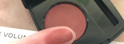 "Красные глаза"? Это не слезы, это тени Chanel Ombre Premiere в оттенке 36 Desert Rouge