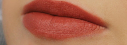 Идеальная матовая помада Clarins Joli Rouge Velvet. Для тех, кто ищет шикарный красный оттенок