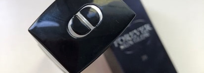 Красивый, сияющий ровный тон вместе с Dior Forever Skin Glow Fluid SPF 35 #2N