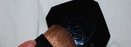 Седьмое чудо света многоцветная пудра Shiseido 7 Lights Powder Illuminator