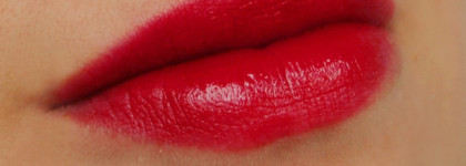 Глубокий ягодный оттенок Clarins Joli Rouge #754 deep red