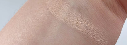 Clarins Ever Matte Mineral Powder Compact в оттенке 00 transparent opale