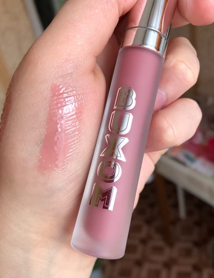 Хрустальная льдинка на губах Buxom Plumping Lip Cream в оттенке Dolly