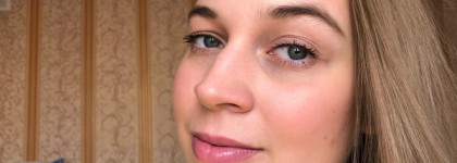 Хрустальная льдинка на губах Buxom Plumping Lip Cream в оттенке Dolly