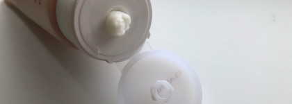 Мягкое очищение кожи от Clarins Soothing Gentle Foaming Cleanser with Alpine herbs & shea butter extracts