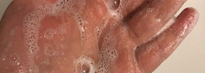 Мягкое очищение кожи от Clarins Soothing Gentle Foaming Cleanser with Alpine herbs & shea butter extracts