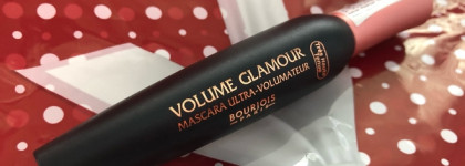 Отличница легкого поведения тушь для ресниц Bourjois Volume Glamour в оттенке #6 Noir ébène