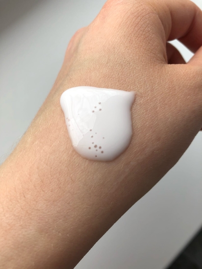 Мягкое очищение кожи с помощью CeraVe Hydrating Cream-to-Foam Cleanser For Normal to Dry Skin
