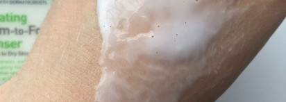 Мягкое очищение кожи с помощью CeraVe Hydrating Cream-to-Foam Cleanser For Normal to Dry Skin