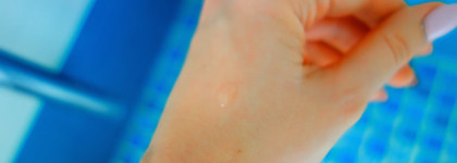 Отдых и профилактика  для "уставших" волос с шампунем Libre Derm PH-balance