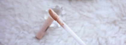 Еще одна классная новинка для панд. Консилер Mac Studio Fix 24 hour smooth wear concealer/anti cernes. Фото, видео. Сравнение с моими must have. Нюансы использования