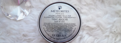 Самая "невидимая" пудра из тех, что у меня была. Guerlain Meteorites Perles Illuminating Powder