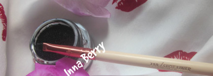 Подводка - кушон от Essence новый тренд или баловство? Купить или пройти мимо? Моё мнение и фото стрелок