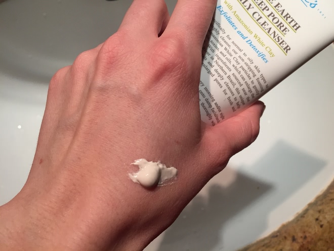 Приятный , но со спиртом  Kiehl's Rape Earth Deep Pore Daily Cleanser