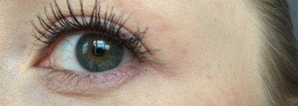 Кукольные ресницы с тушью Lancome Mon Sieur Big black