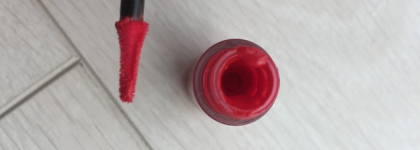 Приятные обновки для макияжа губ лак для губ Lancôme L’absolu Lacquer и увлажняющая помада Lancôme L’absolu Rouge