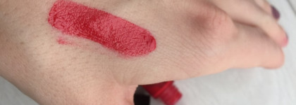 Приятные обновки для макияжа губ лак для губ Lancôme L’absolu Lacquer и увлажняющая помада Lancôme L’absolu Rouge