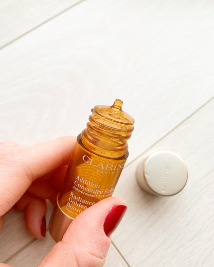 Идеальный автозагар Clarins Radiance-Plus Golden Glow