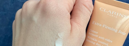 Чудеса с носогубками и кремы из линейки Clarins Extra-Firming