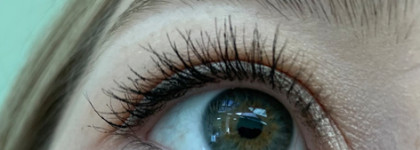 «Пушистый» эффект Dior Diorshow Iconic Overcurl Spectacular Volume & Curl Professional Mascara 090 Black