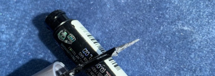 Чудесный Rimmel Wonder'Swipe 2-in-1 Liner to Shadow 001