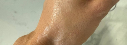 Лёгкий, даже слишком Anna Sharova Botox Effect Argireline Face Cream