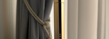 Жидкая матовая помада для губ Bobbi Brown Luxe Matte 404