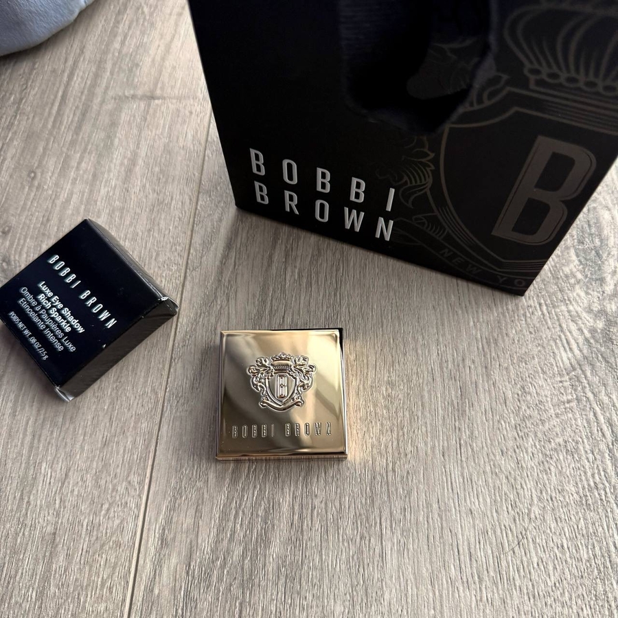Bobbi Brown