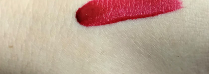 Мой интересный красный.Tatouage Couture Liquid Matte Lip Stain от Yves Saint Laurent 10