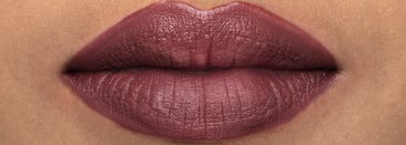 Яркие новинки от Colourpop: Twinkling Lights by Kathleen Lights и 24 оттенка однушек