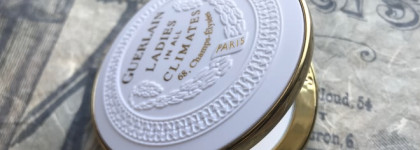 Универсальная матирующая компактная пудра Guerlain Ladies in all climates. Добро пожаловать в прошлое