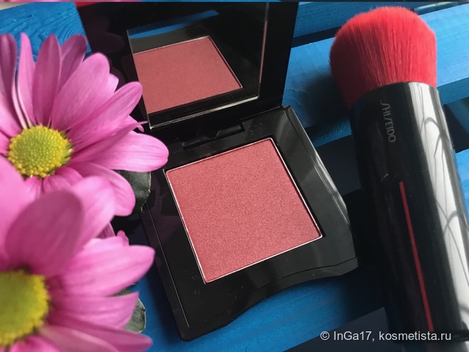 Румяна Shiseido InnerGlow Cheek Powder в оттенке Berry Dawn 08