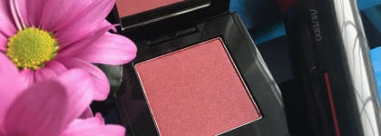 Румяна Shiseido InnerGlow Cheek Powder в оттенке Berry Dawn 08