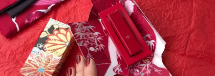Clé de Peau Beauté. Collection Reve de Kimono. Lipstick cachemire 512 Red Passion
