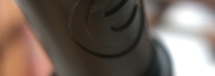 Помада Essence из новой линейки Ultra last instant colour в оттенке 01 Sand Aside