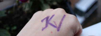 Essence Longlasting Eye Pencil 27 purple rain - ультрастойкий ультрафиолет