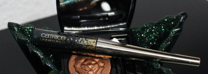 Catrice Liquid Liner Glitter Storm C03 Midnight Blues - жидкая подводка из новогодней лимитки 2018