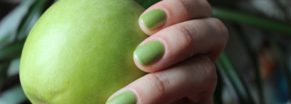 Misslyn Silk Touch Nail Polish Gleam of Hope - цвет весеннего настроения