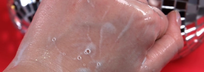 Достойное средство от Elemis - Восстанавливающий крем для умывания Elemis dynamic resurfacing facial wash cleanser