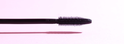 Vivienne Sabo Excentrique volume and length mascara 01