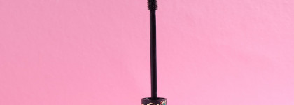 Vivienne Sabo Excentrique volume and length mascara 01
