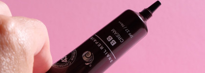 Маскируем пигментные усы Limoni BB cream Snail Repair SPF 27 /PA++ 01