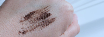 Тушь для ресниц из шоколадной коллекции Essence Love it a choko'lot! Lash mascara 01 Chokolate Fixes Everything